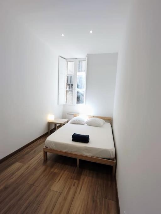 50sqm In Old Port 2 Bedrooms 6 Max Apartment Marseille